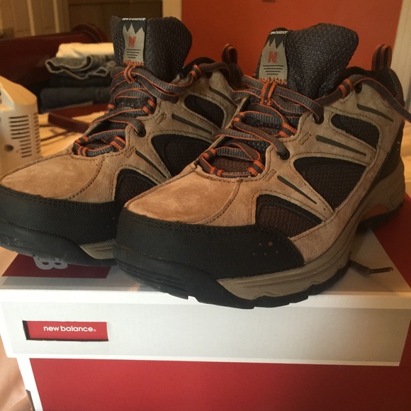Mens New Balance walking shoes