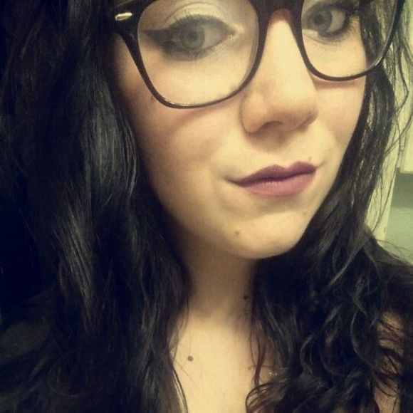 Meet your Posher, Haley - Picture 1 of 1