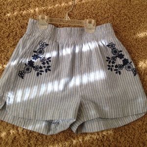 Blue pepper stripped shorts
