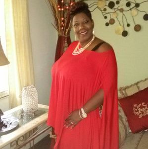 Meet your Posher, Toni