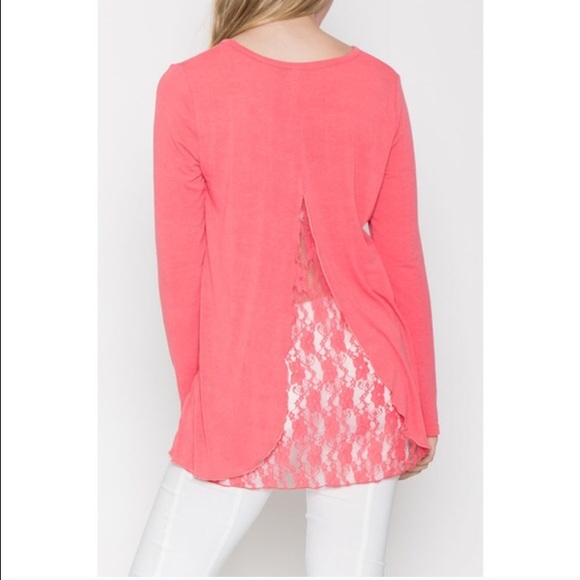 Hi-Low Split Back Top - Picture 2 of 4