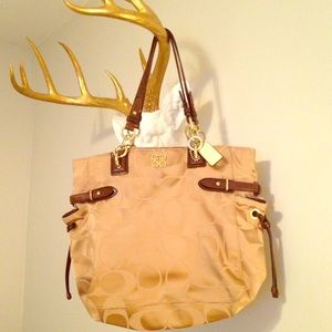 Coach purse