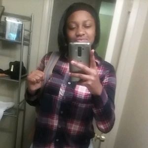 Meet your Posher, Benicia