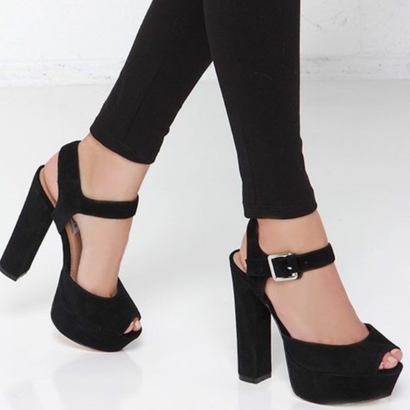 Steve Madden "Jillyy" Platform Sandal