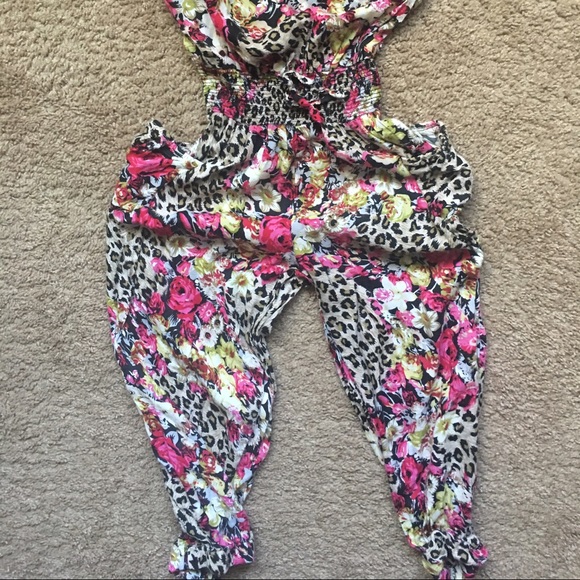 Floral Romper - Picture 3 of 3