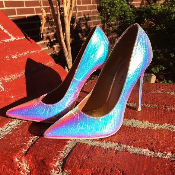 Missguided Shoes - Iridescent pumps are a must have