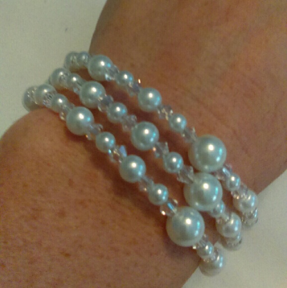 Handmade Memory Wire Bracelets-Set of Three - Picture 2 of 4