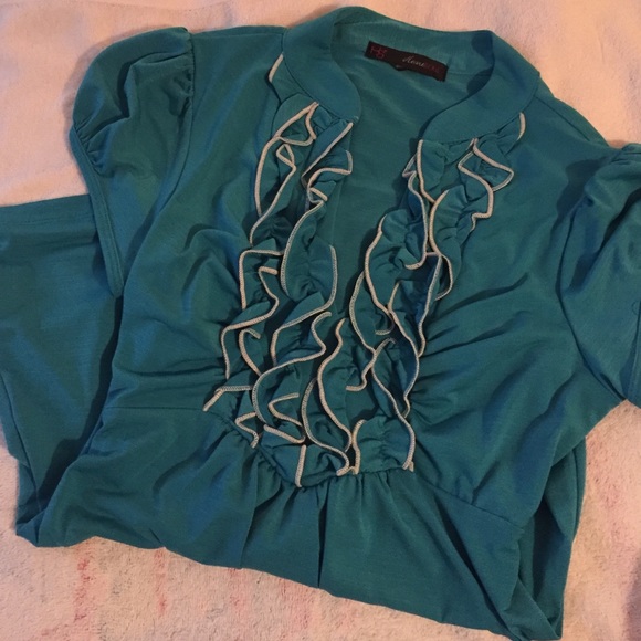 Blue blouse size medium