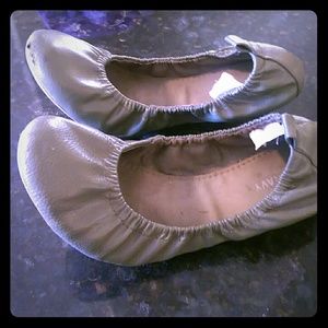 Scrunched ballet flats