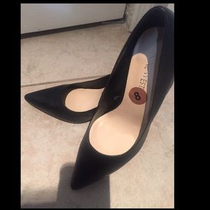 Nine West pointy toe stilettos