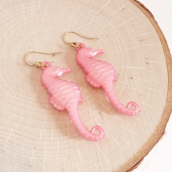 Seahorse earrings
