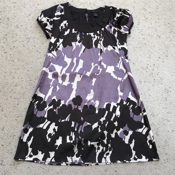 BCBG Maxazria shift dress. Size small