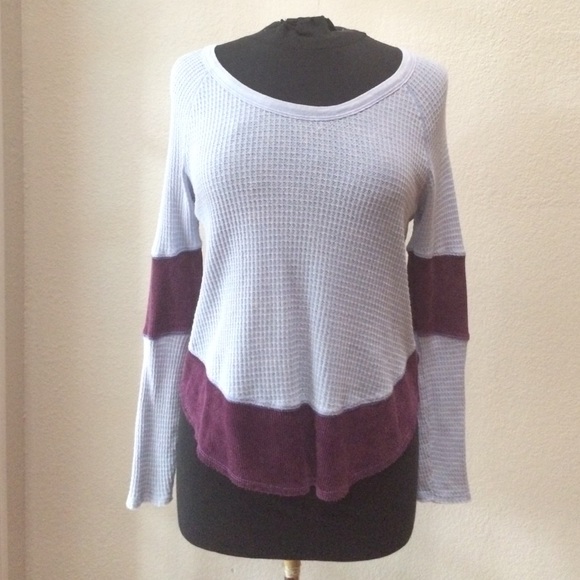 SOLD!!!! Free People Diamond Dozen Thermal - Picture 2 of 3