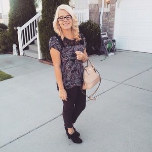 Meet your Posher, Mallory