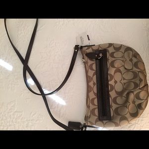 Coach cross body purse BNWT