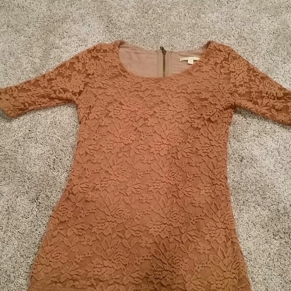 Gianni Bini 3/4 sleeve lace shirt - Picture 1 of 3