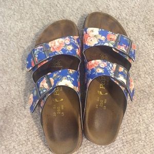 RARE Floral Birkenstocks!