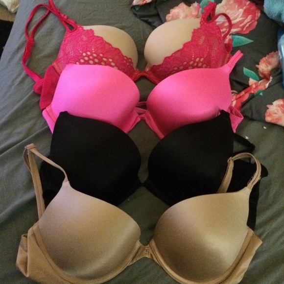 Victoria's Secret 34d bra bundle