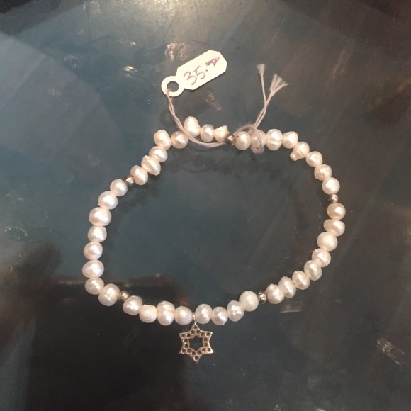 Jewelry - Rhinestoned Star Bracelet