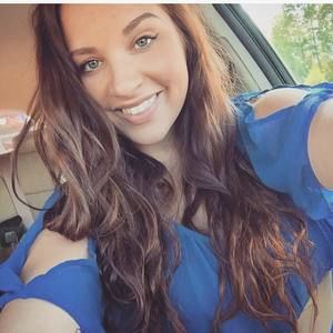 Meet your Posher, Ariel a.