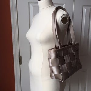 Harveys Original Seatbelt Bag, medium tote