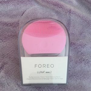 BNIB Foreo Luna Mini