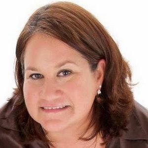 Meet your Posher, Leah