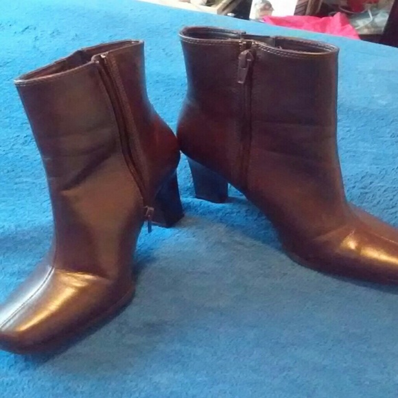 Ankle Leather boots