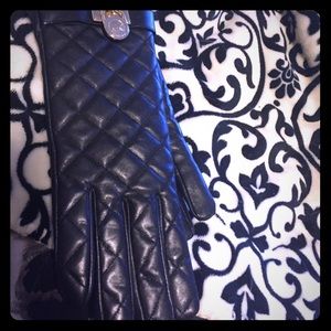 Michael Kors Quilted Leather Gloves