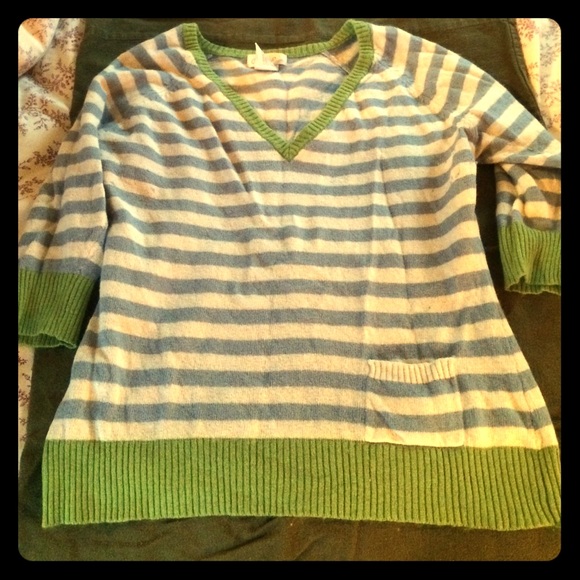 Striped v-neck sweater