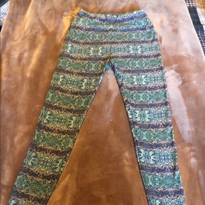 Lularoe one size leggings