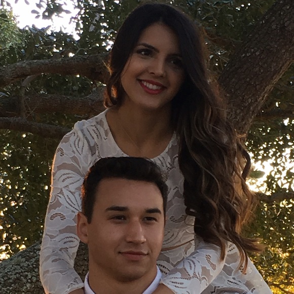 Meet the Posher Other - Meet your Posher, Mia