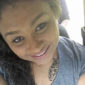 Meet your Posher, Gina