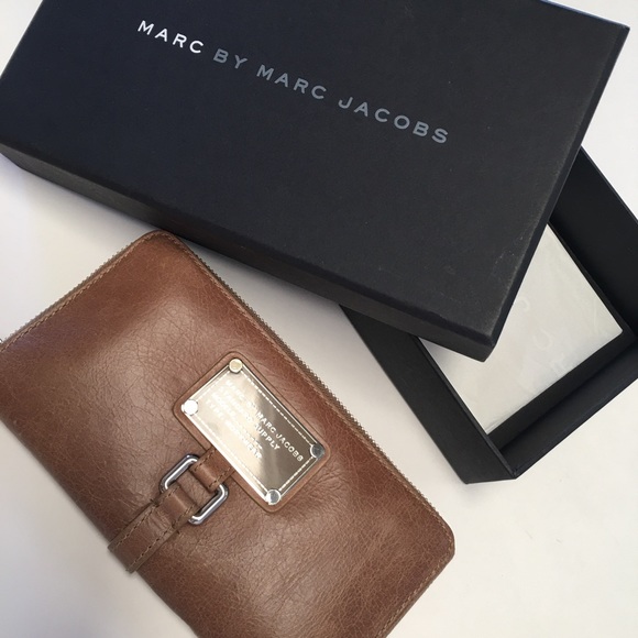 Marc By Marc Jacobs Leather Wallet
