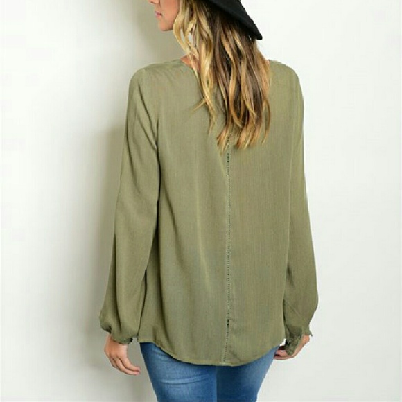 Olive green crochet trim detail peasant blouse - Picture 2 of 4