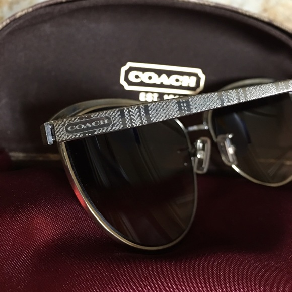 Coach Sunglasses - Picture 2 of 4
