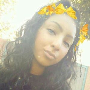 Meet your Posher, Alondra