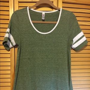 Lularoe size XXS perfect T