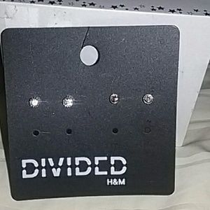 2pairs of Divided H&M earings