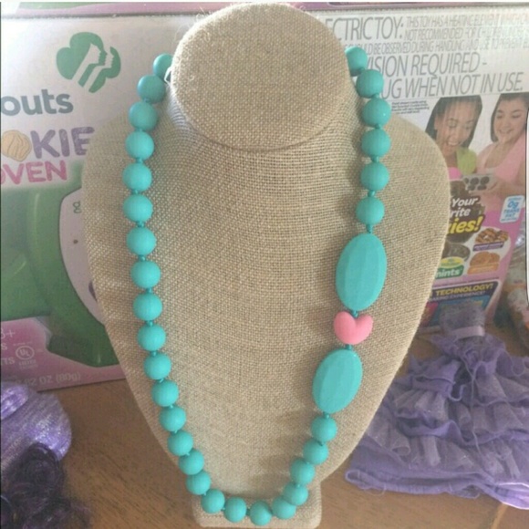 Baby teether necklace