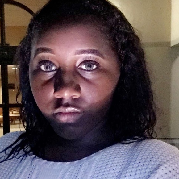 Meet your Posher, Natihi