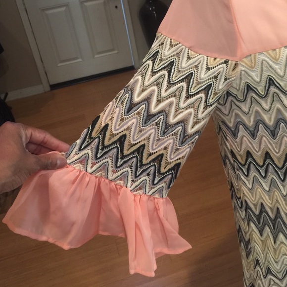 Auditions peach block color & chevron print Dress - Picture 3 of 4