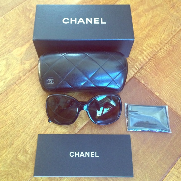 Chanel 5174 Sunglasses 🔲🔳