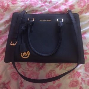 Michael Kors Dillion Satchel, Black