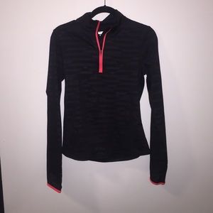 Forever21 sports quarter zip pullover