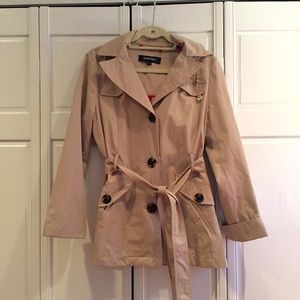 Ellen Tracy Trench/Raincoat