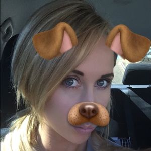 Meet your Posher, Lacey