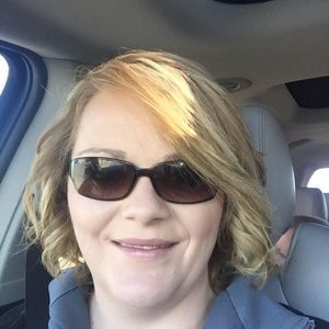 Meet your Posher, Stacy