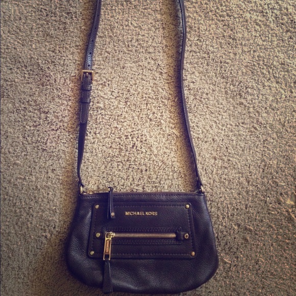 MICHAEL KORS BROWN LEATHER GILMORE CROSSBODY BAG