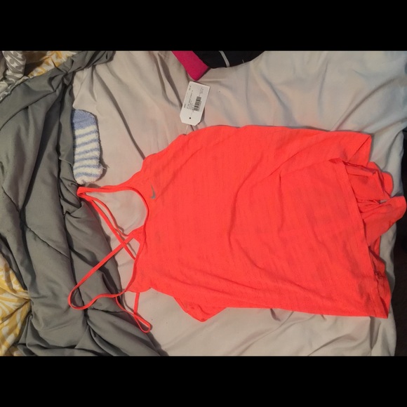 Nike tank - Picture 1 of 1